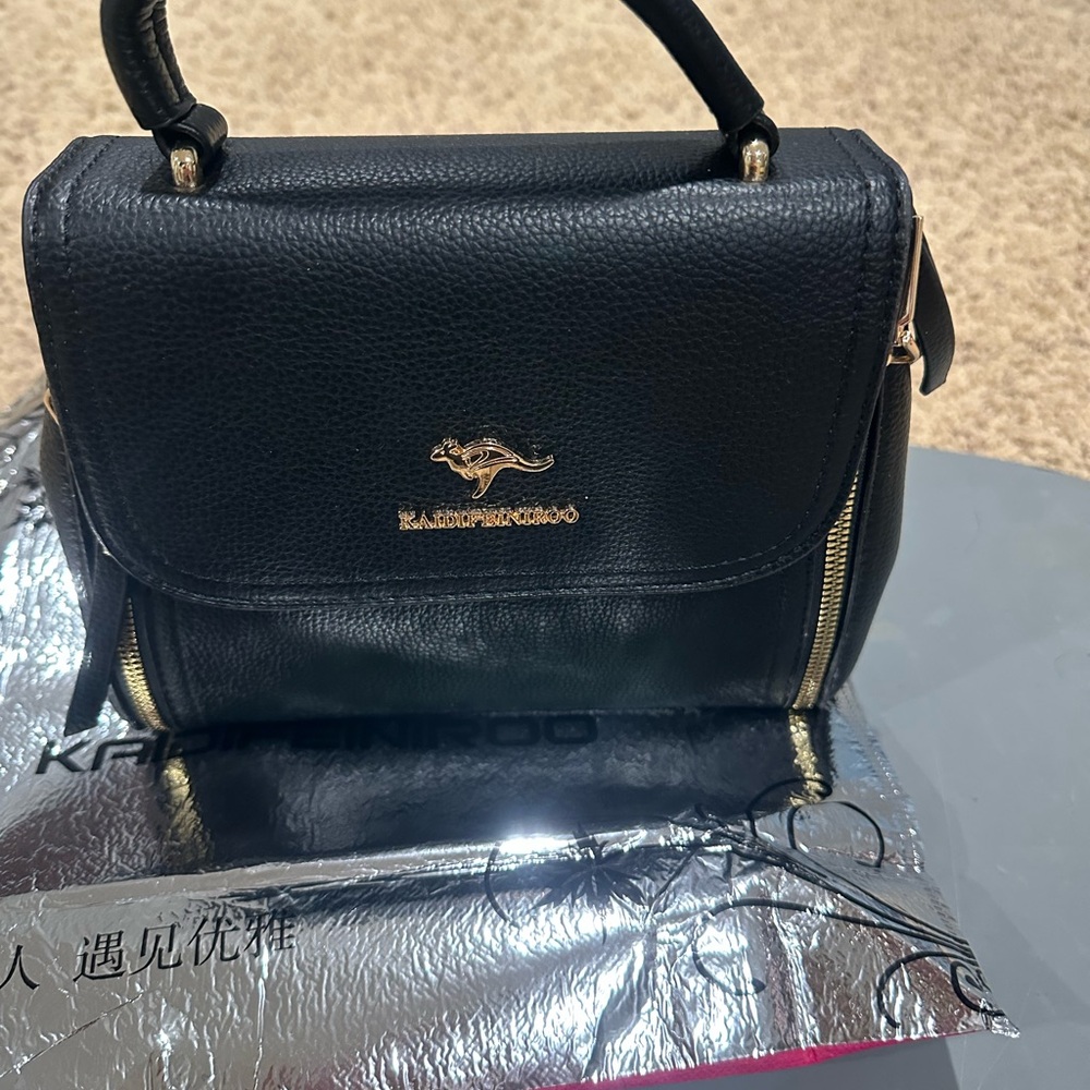 kangaROOS Black Satchel Bag